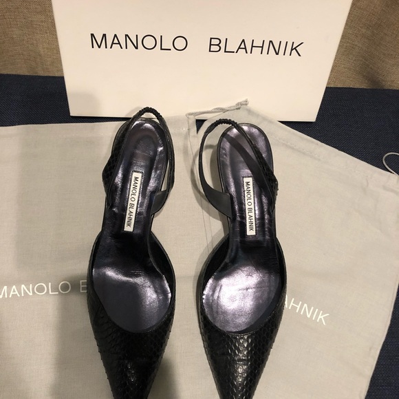 Manolo Blahnik Slingbacks - Picture 2 of 11